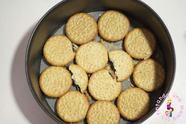 Tarta de queso con galletas tipo Príncipe